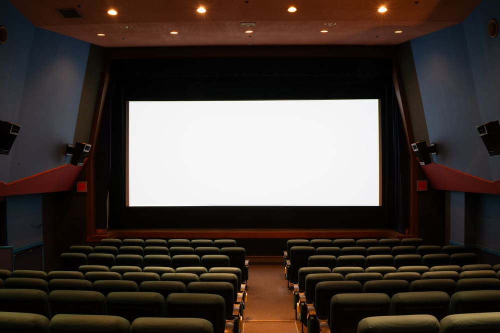 THEATER 3